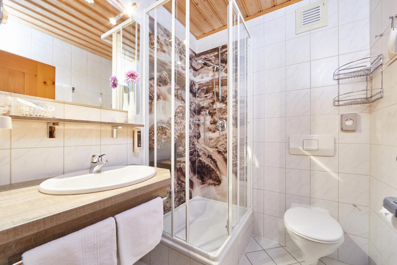 Landhotel Zum Bad Krün Dış mekan fotoğraf